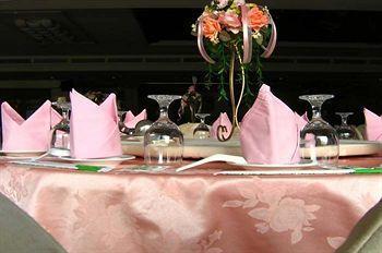 Hotel Heera International Calcutta Buitenkant foto