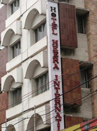 Hotel Heera International Calcutta Buitenkant foto